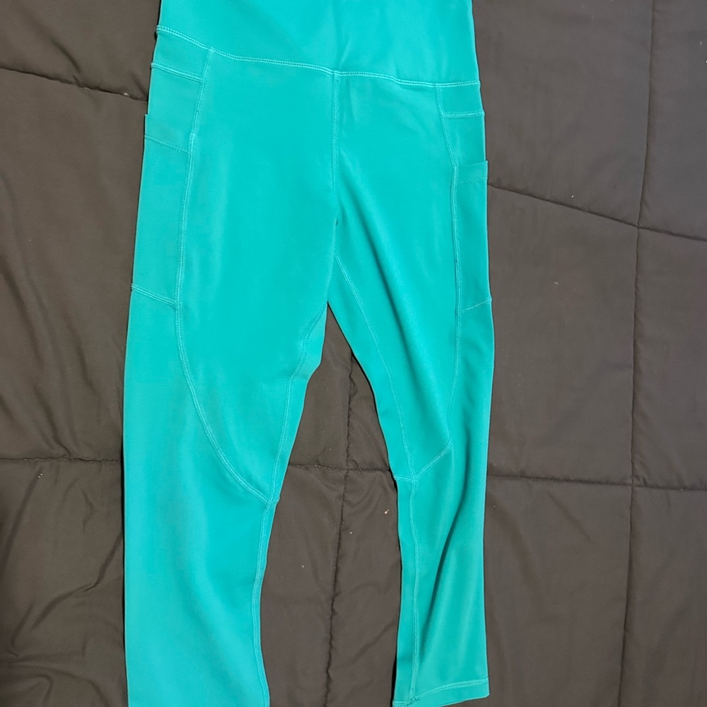 ZYIA Aqua Pocket Light n Tight Capri 20”
